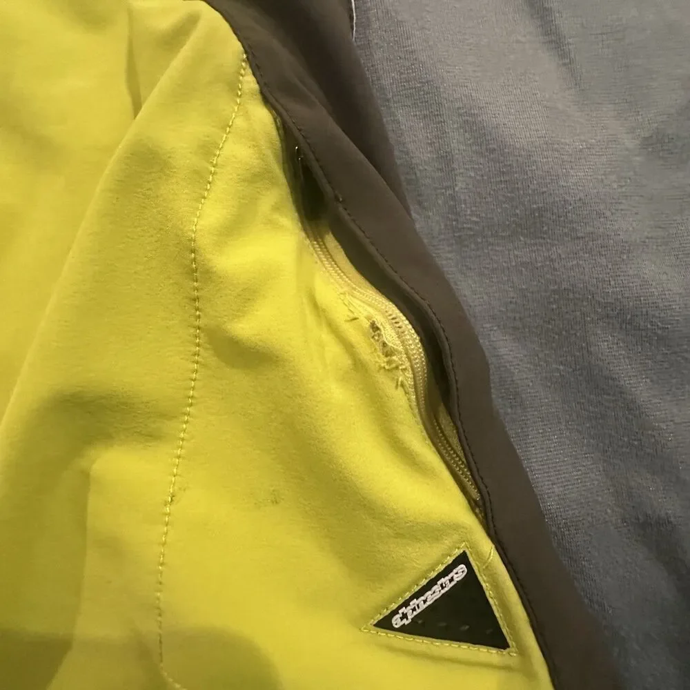 Y2K Alpinestars Board Shorts Mens 34 Colorblock Yellow Swim Trunks Striped